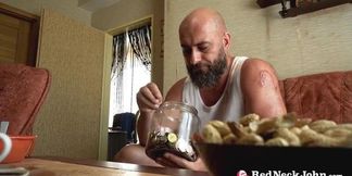 Redneck John (pt 1) ? Curvy Gen-Z Whore