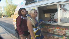 Beautyful wet snatch of Amateur Cunt pulsates wide open for fat pole pump it