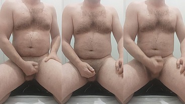 VID 440 Masturbare baut sperma si pisat (8min)