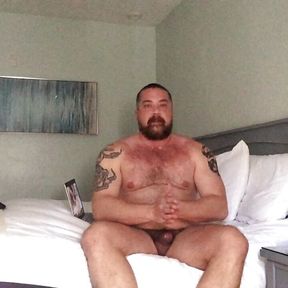 Daddy bear hotel room cumshot