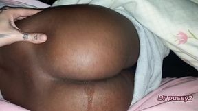 dr pussy2 - ebony fica com o cu cheio de semen para quando o marido chegar do trabalho ver o estrago que o amante lhe fez na esposa