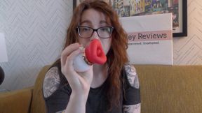 NSFW Review of the Kiss Oral Sex Toy