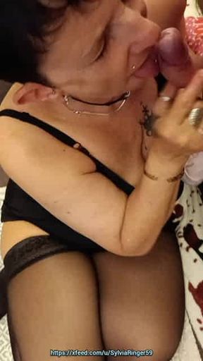 Sylvia Ringer : Oral SEX