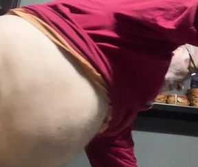 Piggy farts again