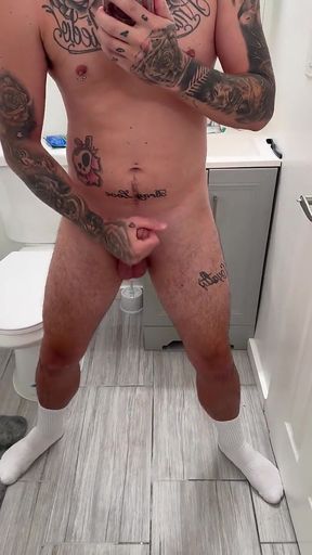 Bray Love Flashes Dick