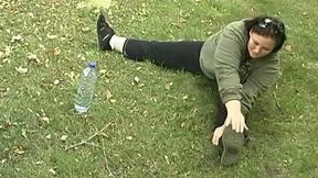 Fattie tries to loose weight by jogging and masturbating