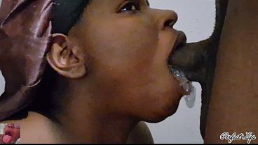 PERFECT LIPS|-mouth gets sloppier as she throats until he NUT!!!