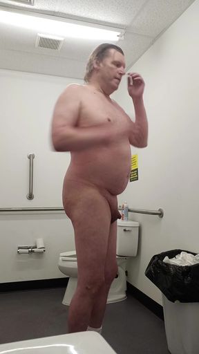 Lee Przybylowicz does some cleaning