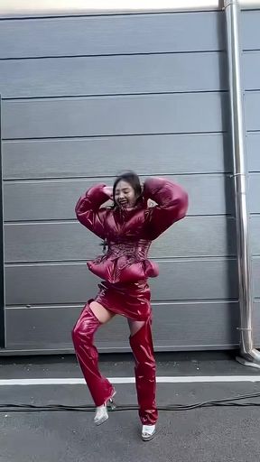 Asian k-pop star gets naughty with her boyfriend