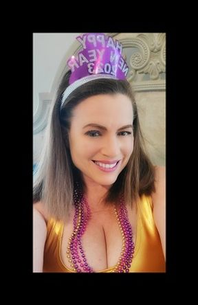 Happy NewYears 2023! Gold Dress and Purple Tiara Masturbation and JOI Cellphone Vid