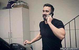 Lisey Sweet picked up in garbage room and later fucked