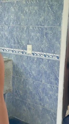 Hermanastro Me Sorprende Bronceandome En Su Kama Sutra, Y Le Pido Que Me De Una Experiencia Nueva En El Kama Sutra Con Su Pene