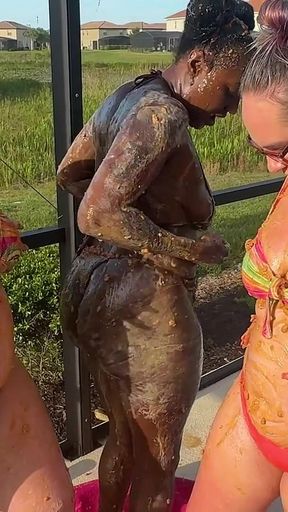 Messy Bean Play Four Hot Girls Squish Beans All Over Their Curves and Dare You to Lick Them Clean