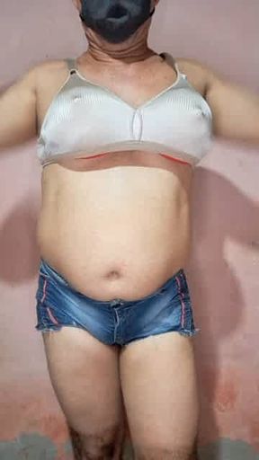 Provando minhas roupas mas no final fiquei totalmente nua