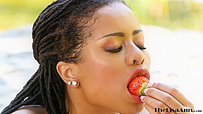 Ebony Kira Noir has erotic lesbian experience with Lisa Ann