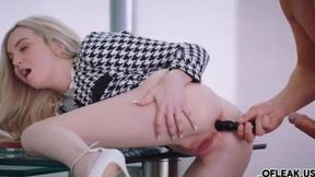 Blonde MILF Lexi Lore swallows whole and handles big dick