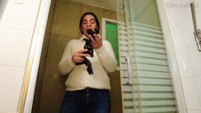 Shower Power Reina leather gets wet in boots and jeans