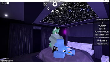 Roblox furry le gusta que se lo inserten en 4.