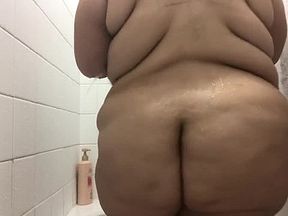 Latina BBW showers and plays with butt plug