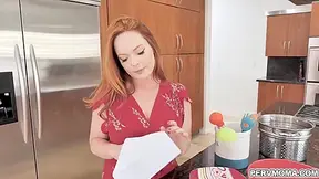 Summer Hart And Perv-mom In Supportive Milf Gave Stepson A Blowjob