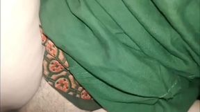 Sensual Amateur Couple Sex - Cutie Gets a Perfect Fuck and an Amazing Creampie Instead of Reading