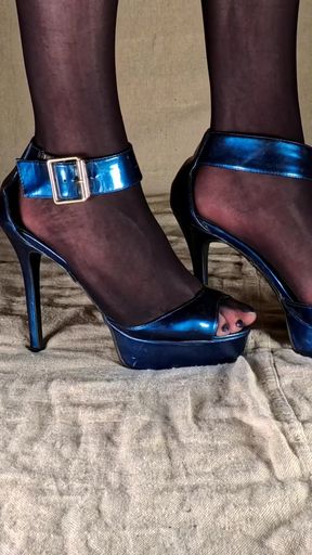 Key moment from &quot;Shiny Black Pantyhose and Hot High Heels - Young Gay Crossdresser&quot;