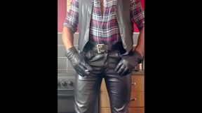 Black Muscle Big Chest Play and Leather Boots Wank