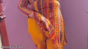 For the First Time My Husband Gifted Me a Chocolate Boy. My Husband Ejaculated After Seeing Me Having Sex. Indian Wife Share XXX