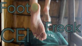 Foot freak CEI