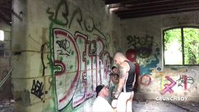 un gay se fait deglinguer le cul par un hetero