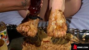 Peanut Butter & Jelly Toe Sandwiches Lesbian Foot Sploshing