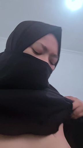 Best Of Indonesian Hijab On Top Compilation - Minokiiko   Clip 1