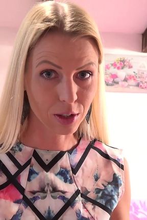 Auntjudys - Your Stepmom&#039;s Friend Lynna Nilsson Gives You Some Inappropriate Motivation