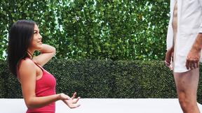 ”Incredibly sexy brunette gets demolished during casting”