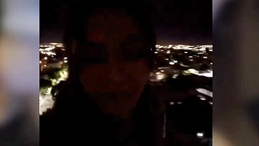 Subo a la terraza con un suscriptor y me llena de leche