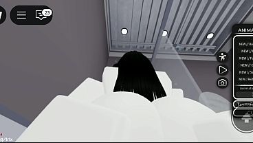 Follando con una chica en Roblox (futa)