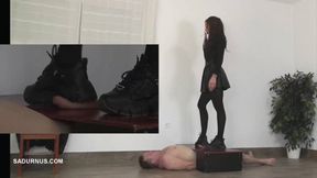 Mistress Cleo's smoke break at the slave's happy finish Pictures in pictures wmv