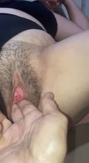 Pinay MILF na mahilig sa sex 1