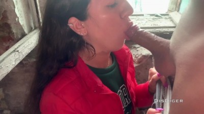 Steamy Fuckfest in a Creepy Abandoned House