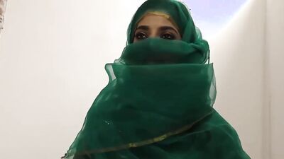 Pretty pakistani babe visits the gloryhole for black cock