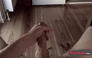 Massive Cumshot in Slow Motion