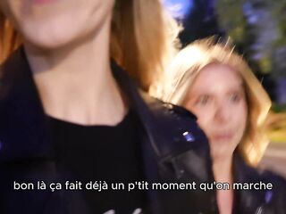 Chasse à l'homme - Avec ma copine, on baise deux inconnus trouvés dans la rue dont un puceau !