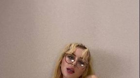 Member content by @heldeluxe @Teasing and #Blonde #Shaved Pussy #Naked #Glasses Porn gratis porn hd | Tik.Porn