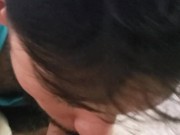 CHUPANDO O PAU UNCUT DO MEU MARIDO ATÉ GOZAR