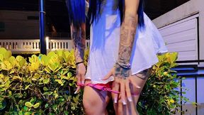 me exibindo em publico no reveillon, tira minha calcinha - sexdoll 520
