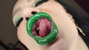 Green Minty Lipstick Glossy Pouty Bimbo Kisses 4K Ultra HD