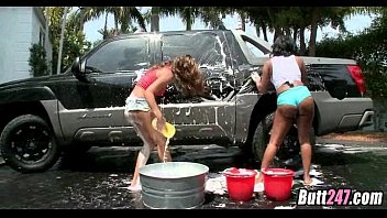 Chocolate carwash booty