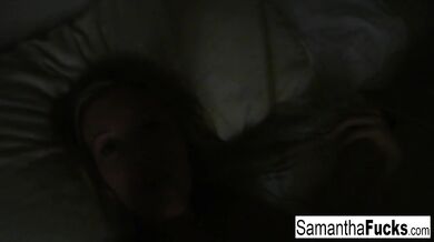 Samantha Saint grinds her plush tits raw in the morning lust