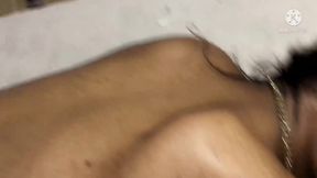 novinha safada seduzindo 2 tiozao falou q nos dois nao aguentava com ela nos mostramos a ela q panela velha q faz comida boa