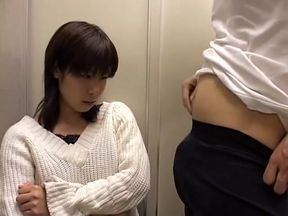 First-Timers&#039; Wide-Eyed Gaze at Sensual SenZuri